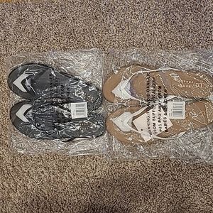 2 Pair Lauren Conrad Flip Flops